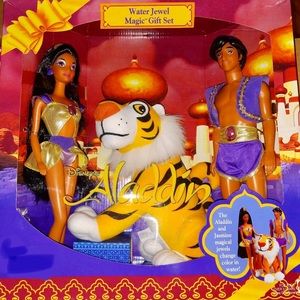 Disney Aladdin water Jewel magic Gift set unopened collectible….